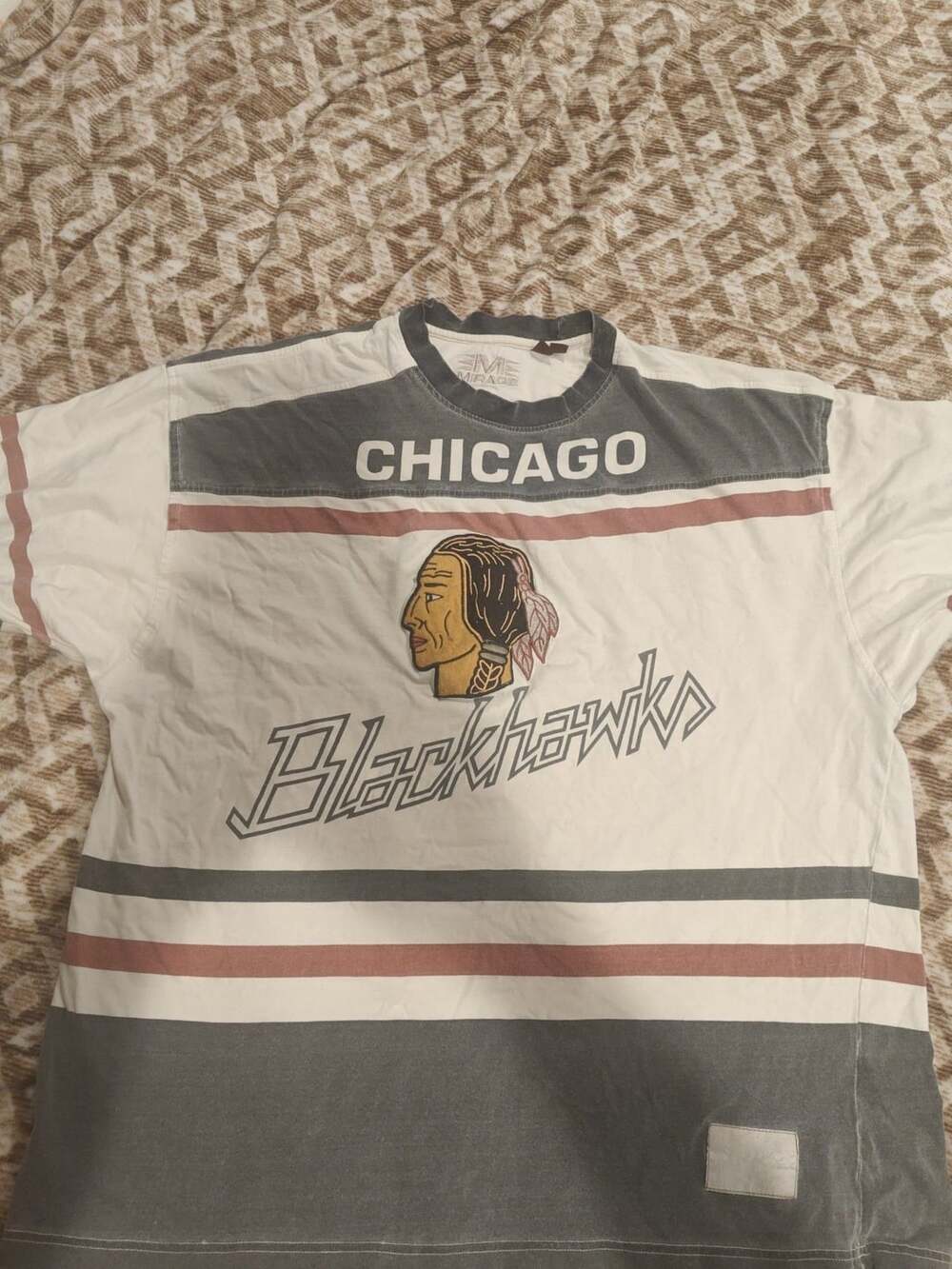 Mirage Chicago Blackhawks T-Shirt Size XL Vintage Striped NHL Hockey